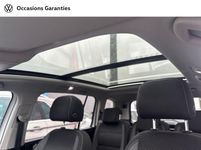 Voitures occasions VOLKSWAGEN TOURAN Active Lens