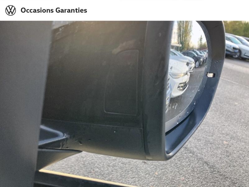 Voitures occasions VOLKSWAGEN T-ROC R-Line Lens