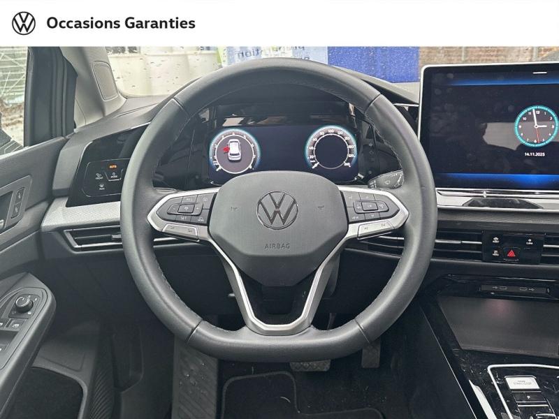 Voitures occasions VOLKSWAGEN GOLF Style Lens