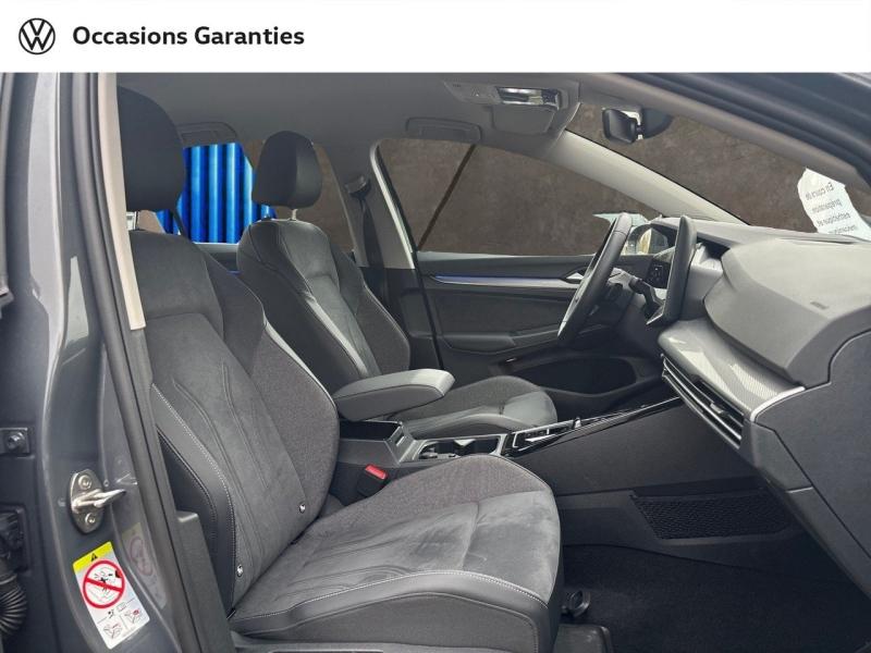 Voitures occasions VOLKSWAGEN GOLF Style Lens