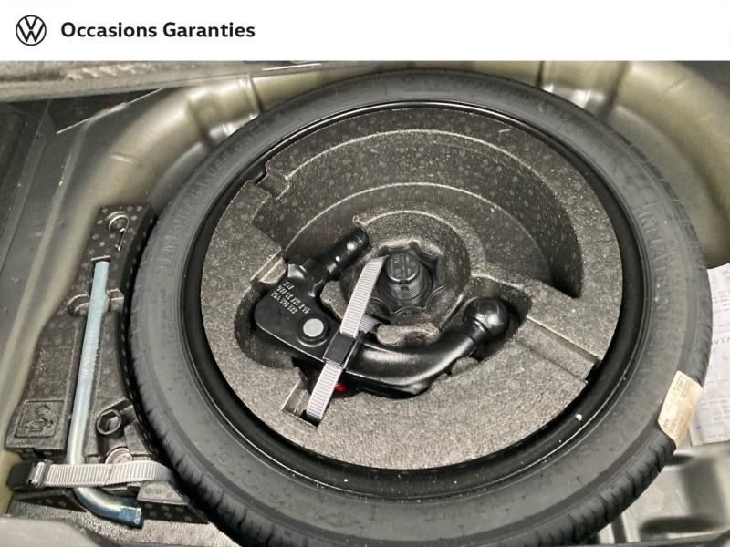 Voitures occasions VOLKSWAGEN T-ROC R-Line Lens