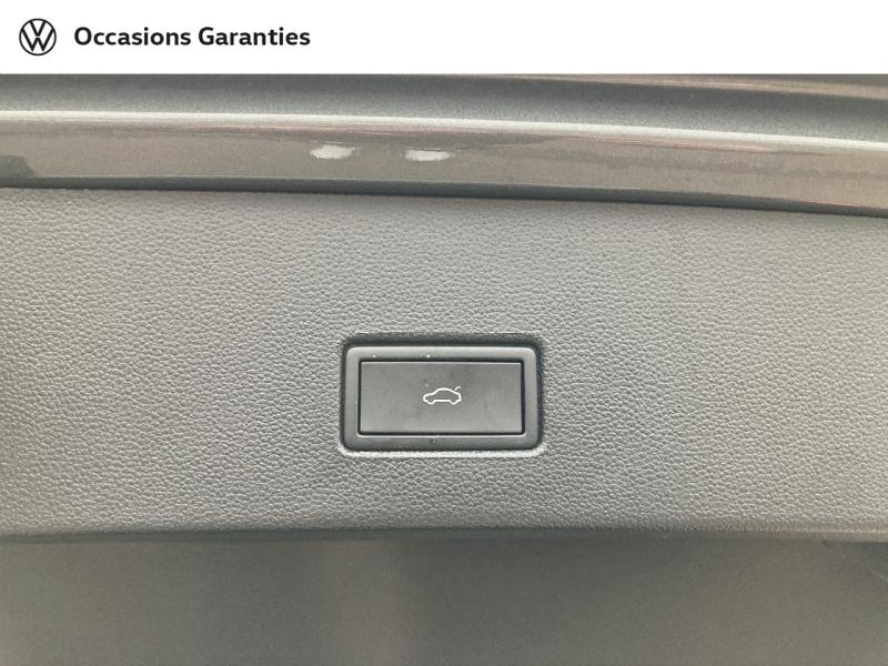 Voitures occasions VOLKSWAGEN T-ROC R-Line Lens