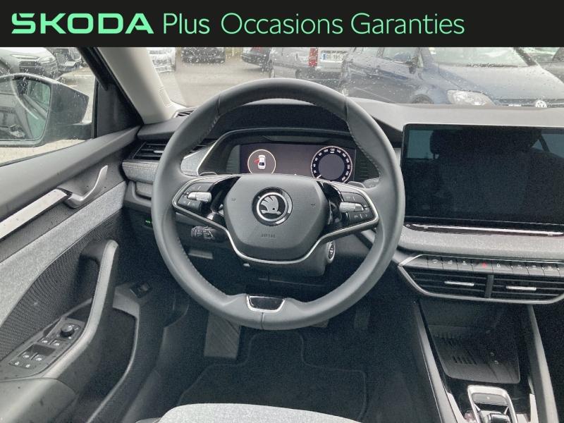 Voitures occasions ŠKODA OCTAVIA Selection Lens