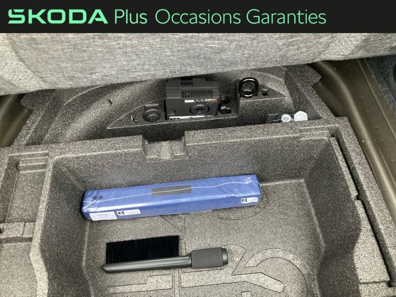 Voitures occasions ŠKODA OCTAVIA Selection Lens