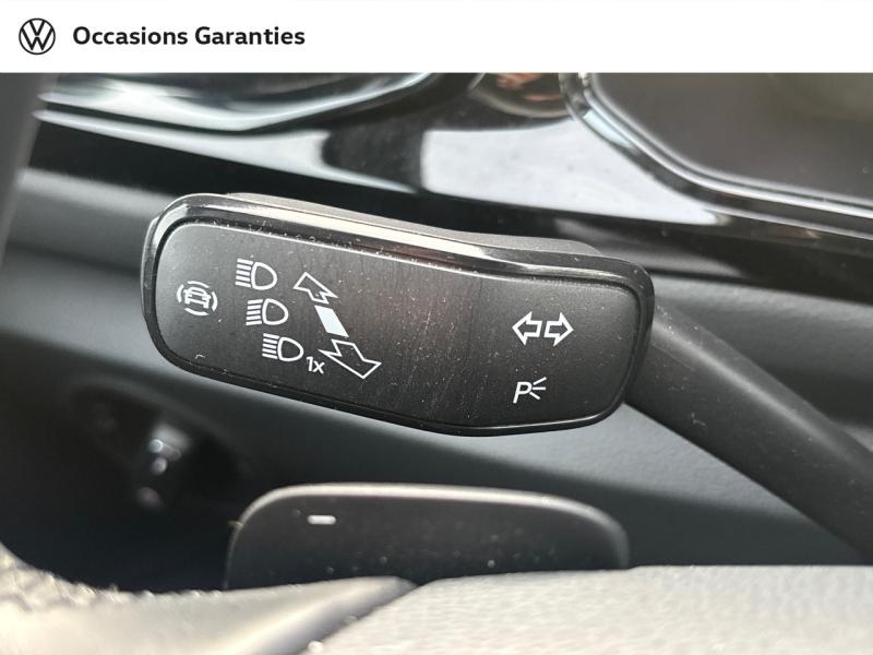 Voitures occasions VOLKSWAGEN T-ROC R-Line Lens