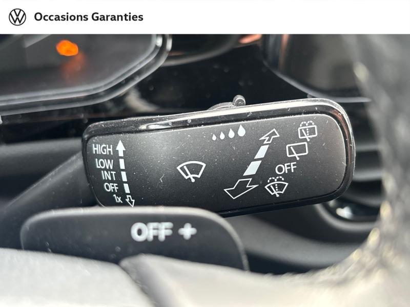 Voitures occasions VOLKSWAGEN T-ROC R-Line Lens