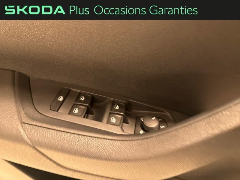 Voitures occasions ŠKODA KAROQ Selection Lens