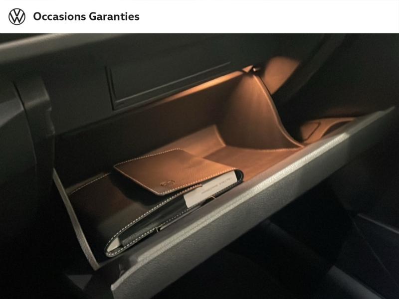Voitures occasions VOLKSWAGEN T-ROC R-Line Lens