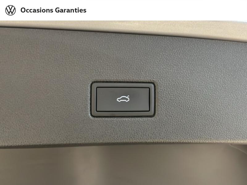 Voitures occasions VOLKSWAGEN T-ROC R-Line Lens