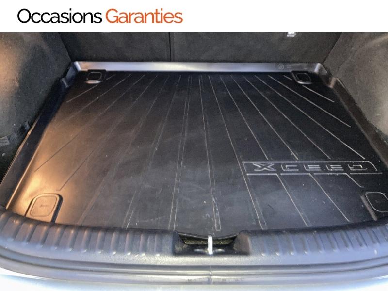 Voitures occasions KIA XCeed Design Lens