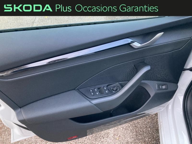 Voitures occasions ŠKODA OCTAVIA Clever Lens