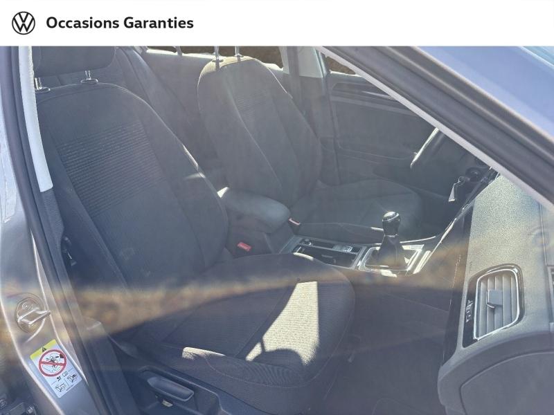 Voitures occasions VOLKSWAGEN GOLF Sound Lens