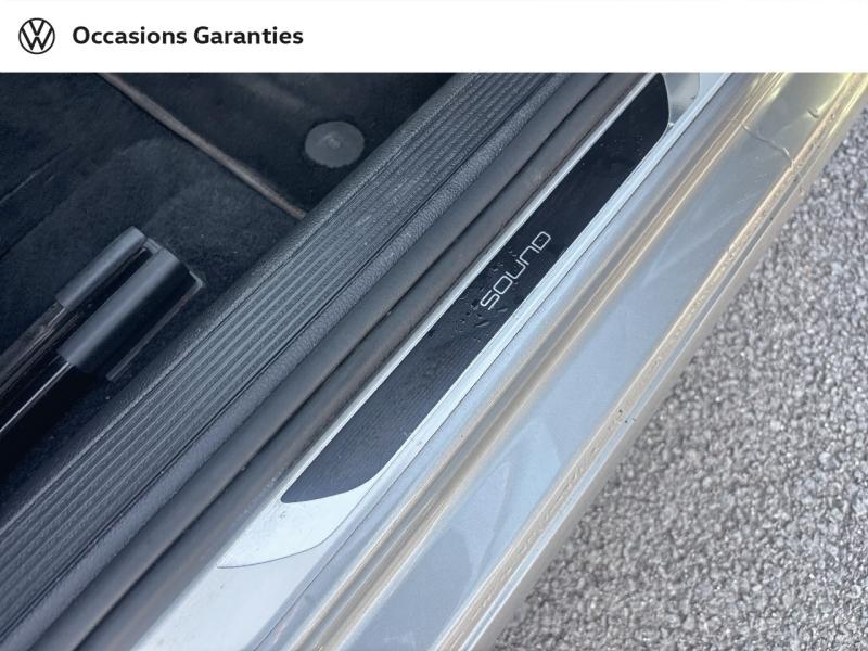 Voitures occasions VOLKSWAGEN GOLF Sound Lens