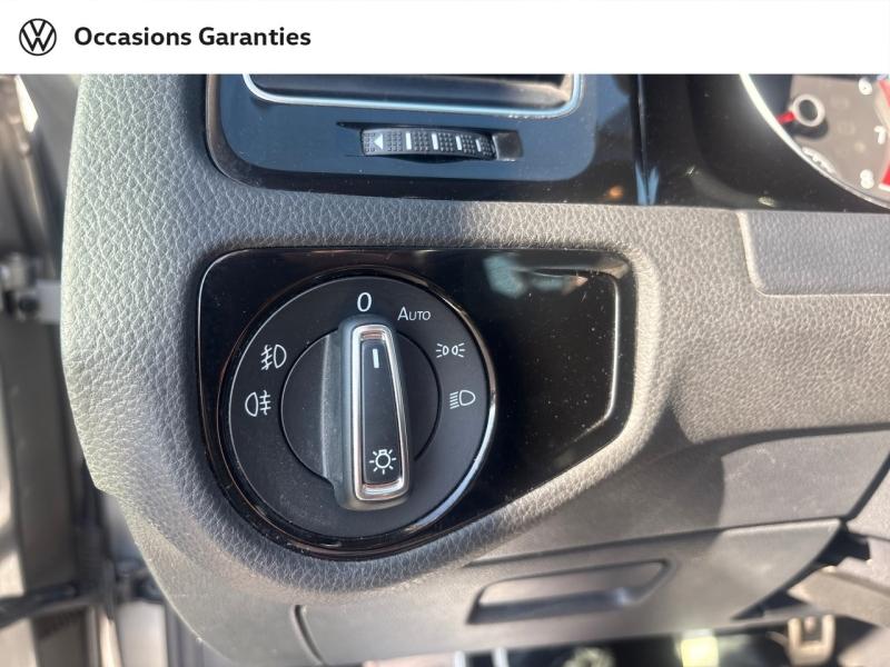 Voitures occasions VOLKSWAGEN GOLF Sound Lens