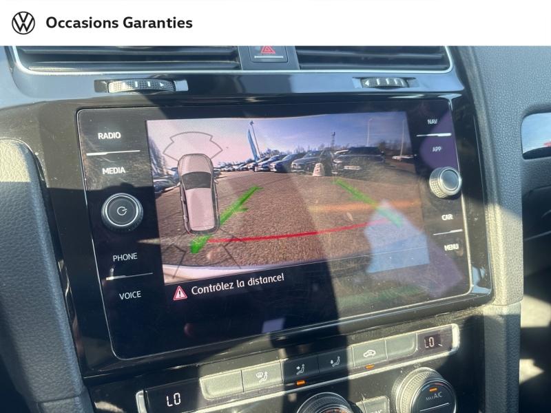 Voitures occasions VOLKSWAGEN GOLF Sound Lens