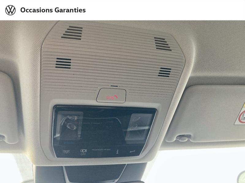 Voitures occasions VOLKSWAGEN T-ROC Base Lens