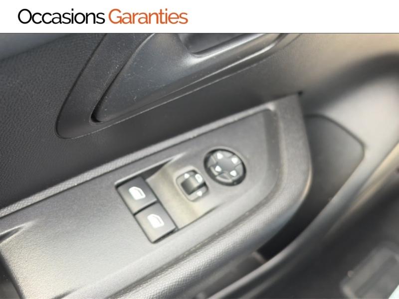 Voitures occasions PEUGEOT 208 Business R Active Lens