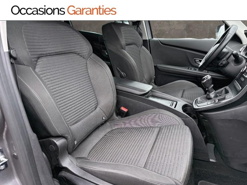 Voitures occasions RENAULT SCENIC Business Lens