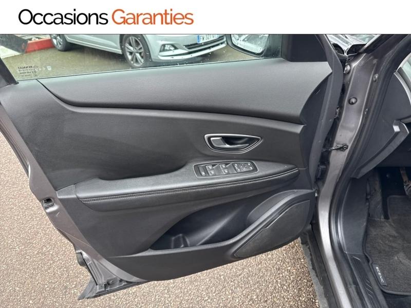Voitures occasions RENAULT SCENIC Business Lens