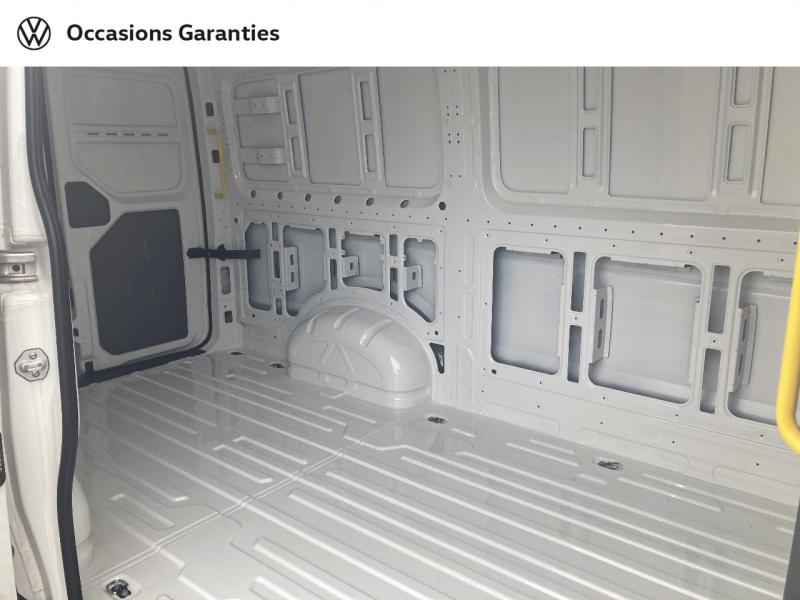 Voitures occasions VOLKSWAGEN UTILITAIRES Crafter Fg Business Lens