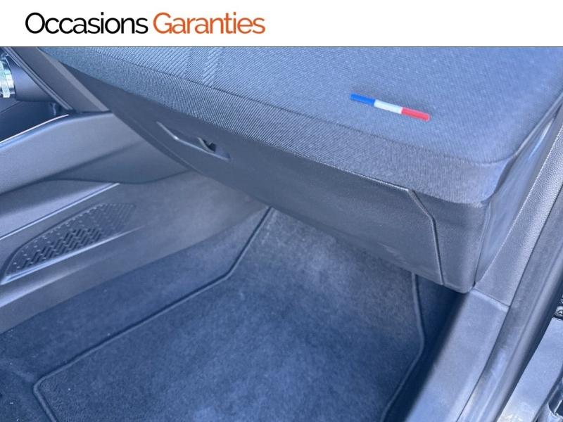 Voitures occasions RENAULT CLIO esprit Alpine Lens