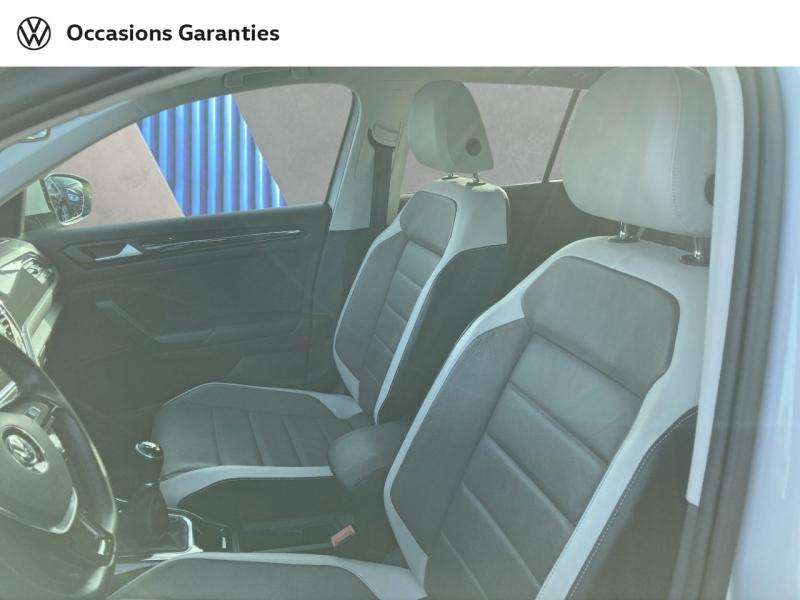 Voitures occasions VOLKSWAGEN T-ROC Carat Exclusive Lens