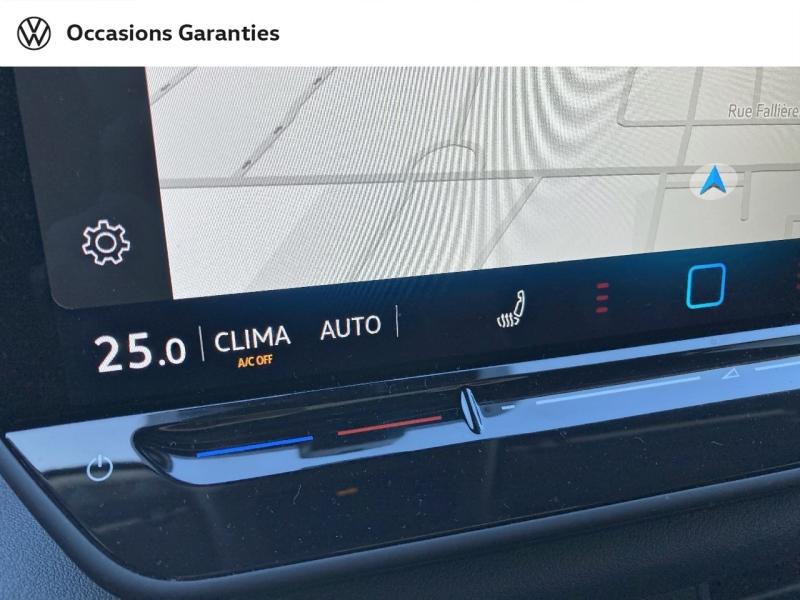 Voitures occasions VOLKSWAGEN T-ROC Style Lens