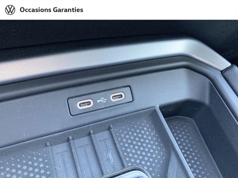 Voitures occasions VOLKSWAGEN T-ROC Style Lens