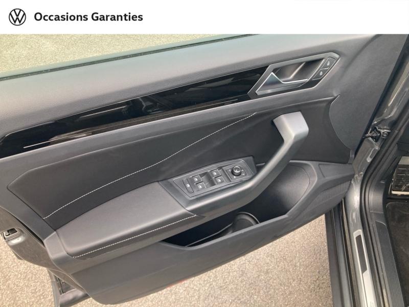 Voitures occasions VOLKSWAGEN T-ROC R-Line Edition Lens