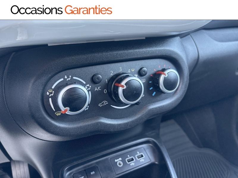 Voitures occasions RENAULT TWINGO Limited Lens