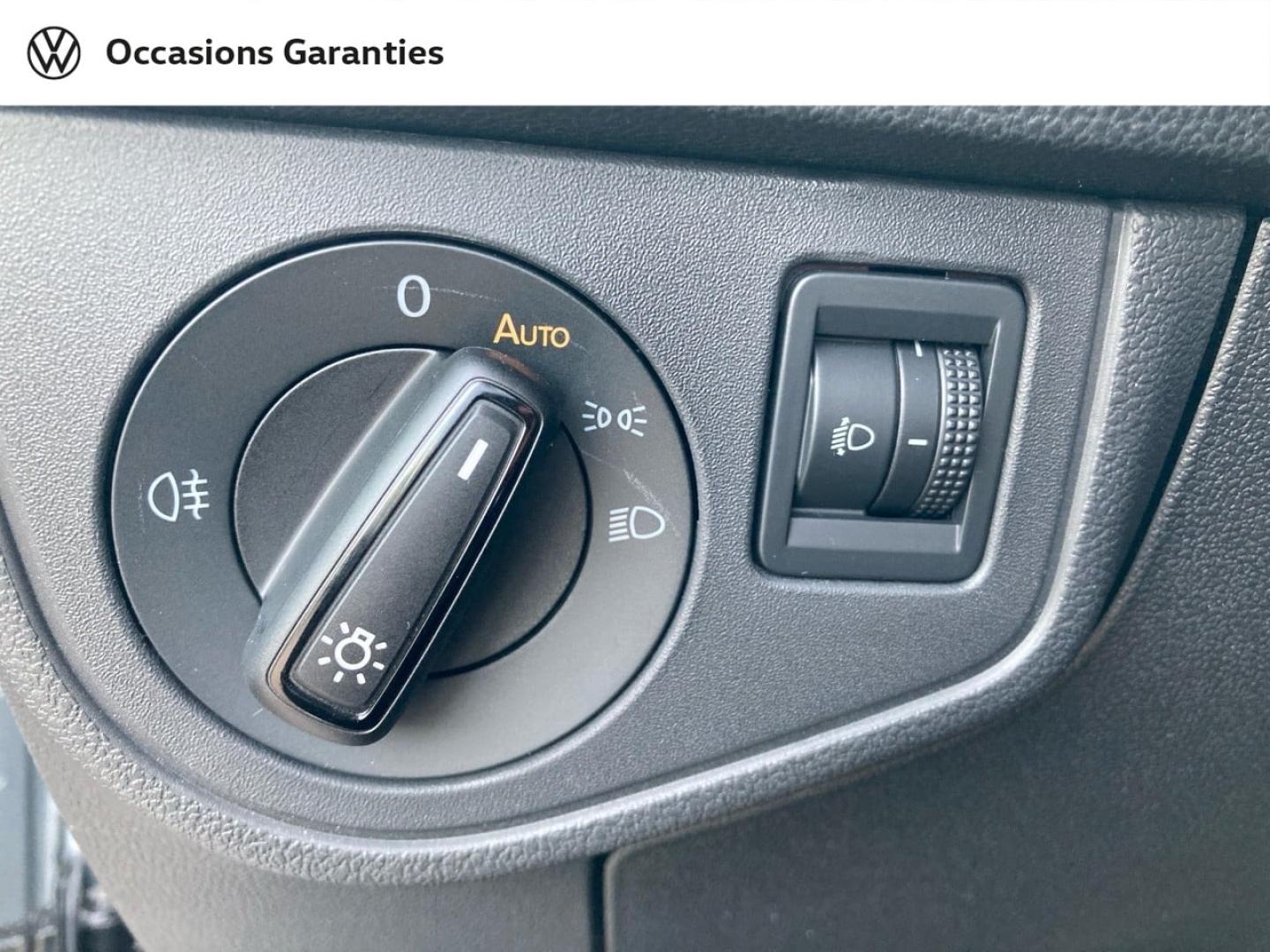 Voitures occasions VOLKSWAGEN TAIGO VW Edition Lens