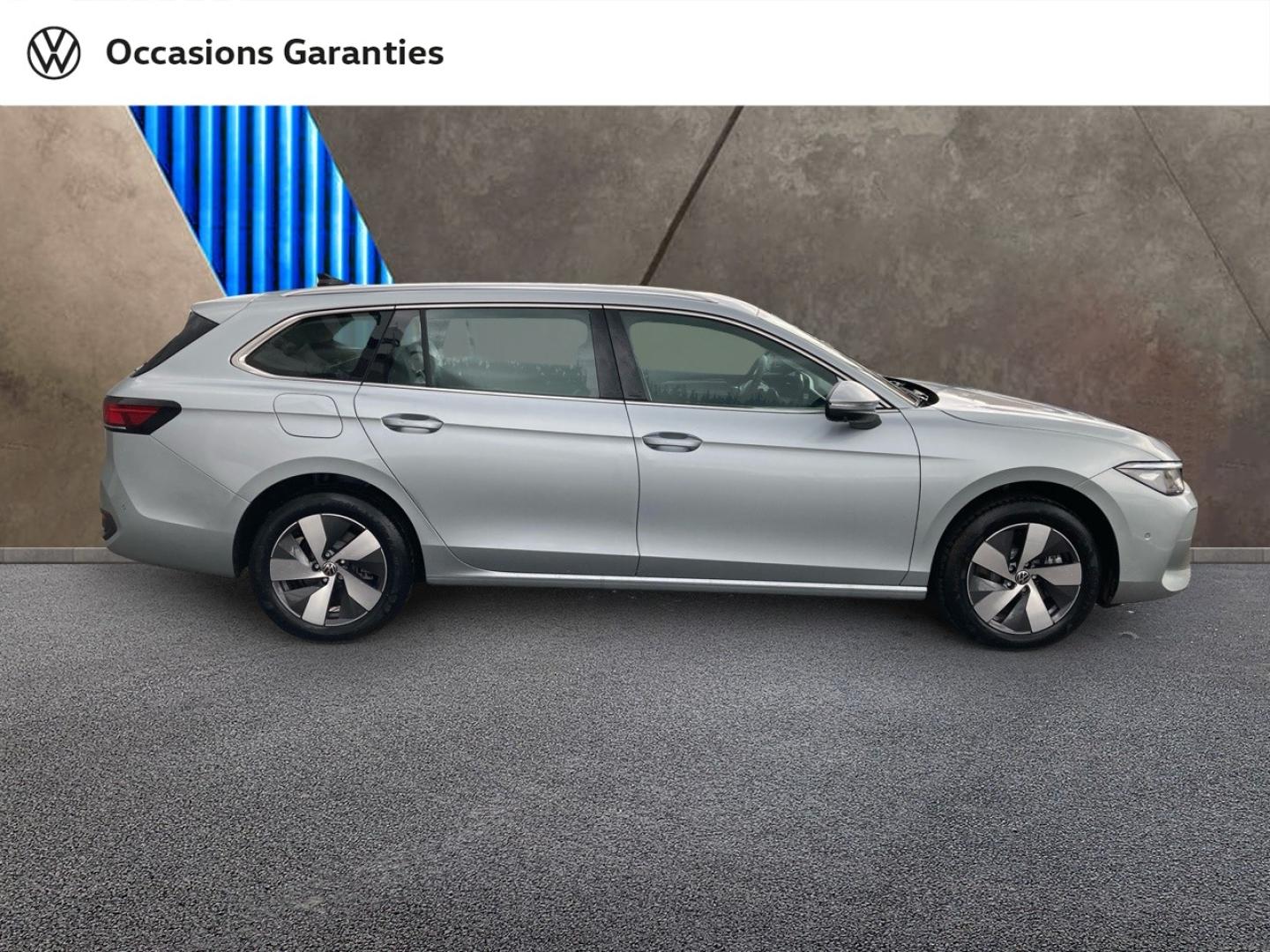 Voitures occasions VOLKSWAGEN Passat SW Life Plus Lens