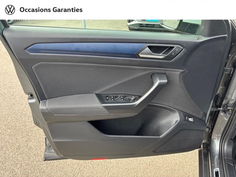 Voitures occasions VOLKSWAGEN T-ROC Active Lens