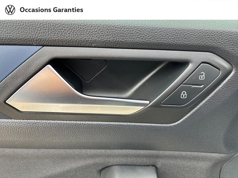 Voitures occasions VOLKSWAGEN T-ROC Active Lens