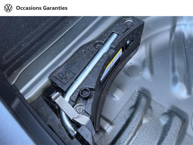 Voitures occasions VOLKSWAGEN T-ROC Lounge Business Lens