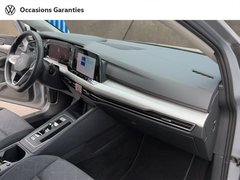 Voitures occasions VOLKSWAGEN GOLF Life Business Lens