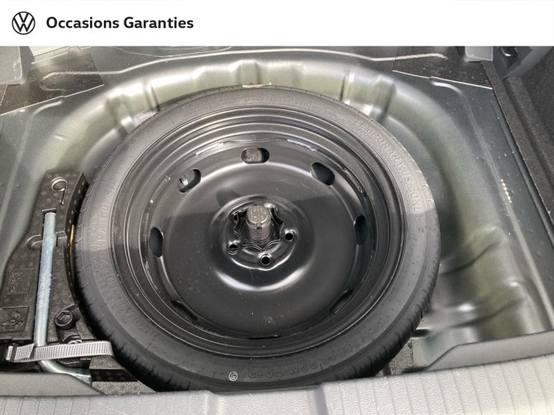 Voitures occasions VOLKSWAGEN T-ROC Base Lens