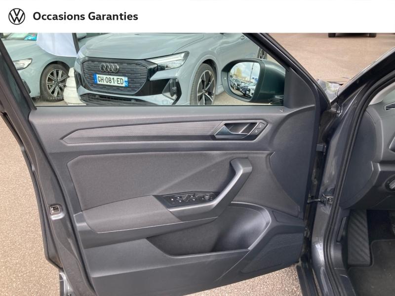 Voitures occasions VOLKSWAGEN T-ROC Base Lens