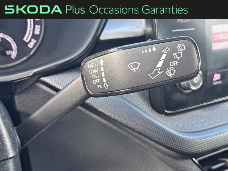Voitures occasions ŠKODA FABIA Ambition Lens
