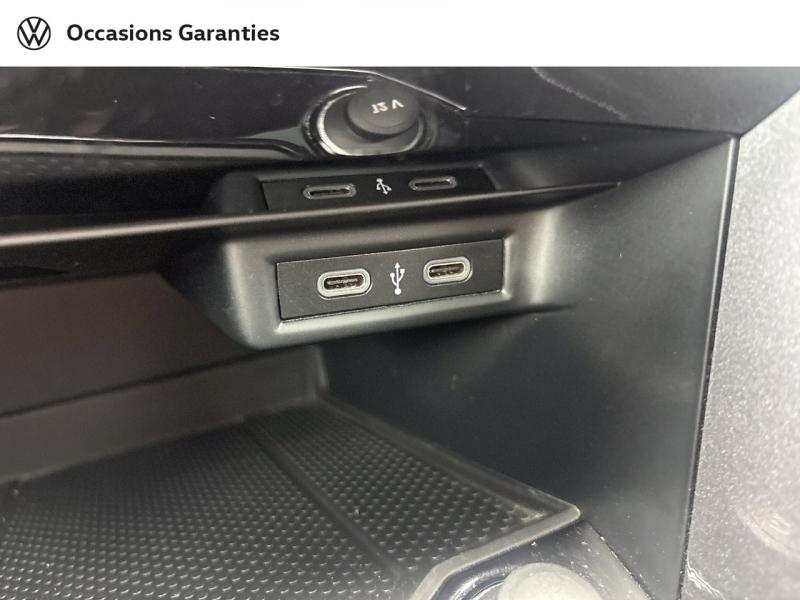 Voitures occasions VOLKSWAGEN T-ROC Style Lens