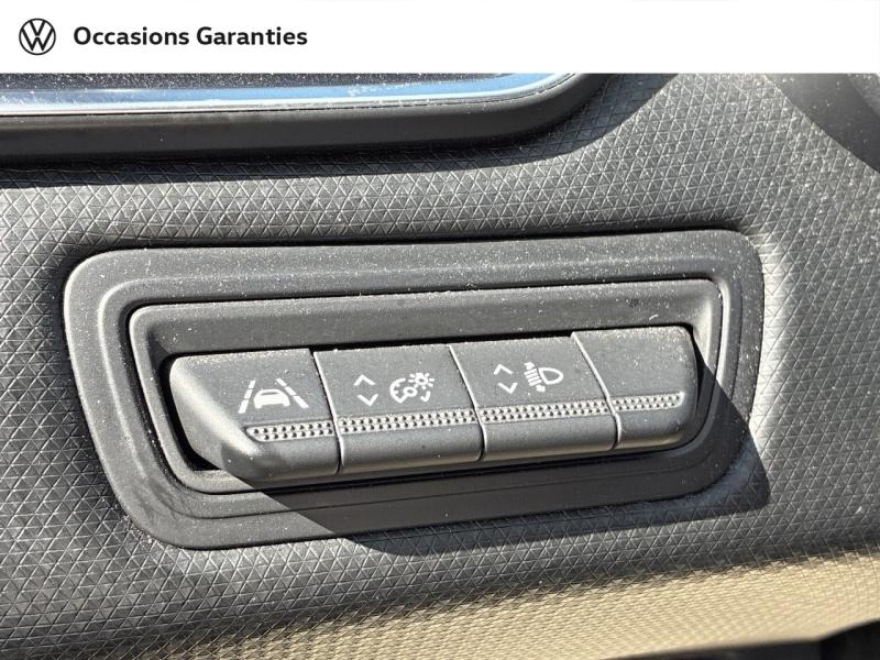 Voitures occasions RENAULT CLIO Intens Lens