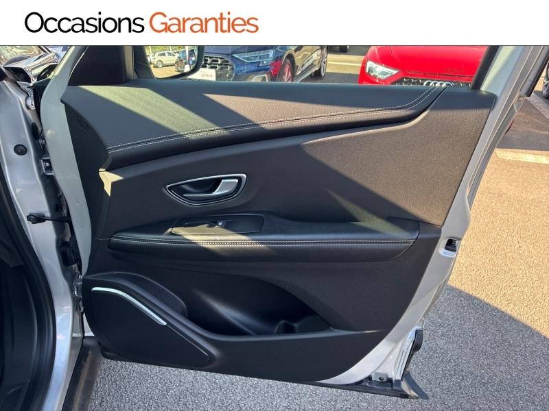 Voitures occasions RENAULT SCENIC Techno Lens
