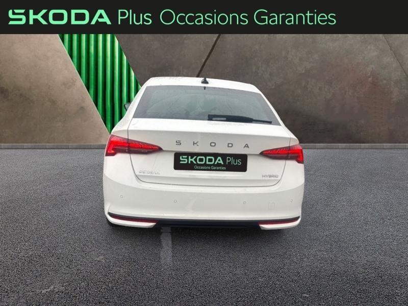 Voitures occasions ŠKODA OCTAVIA Selection Lens