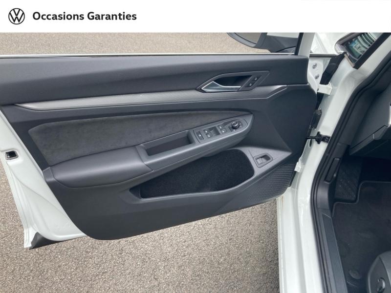 Voitures occasions VOLKSWAGEN Golf SW Style Lens