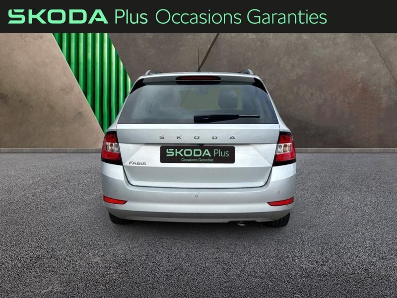 Voitures occasions ŠKODA FABIA Ambition Lens