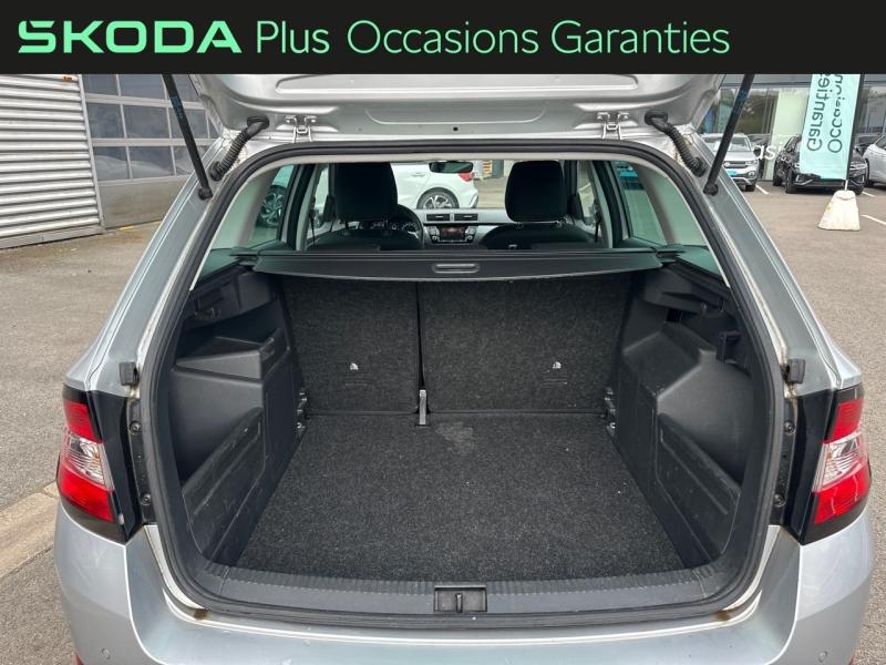 Voitures occasions ŠKODA FABIA Ambition Lens