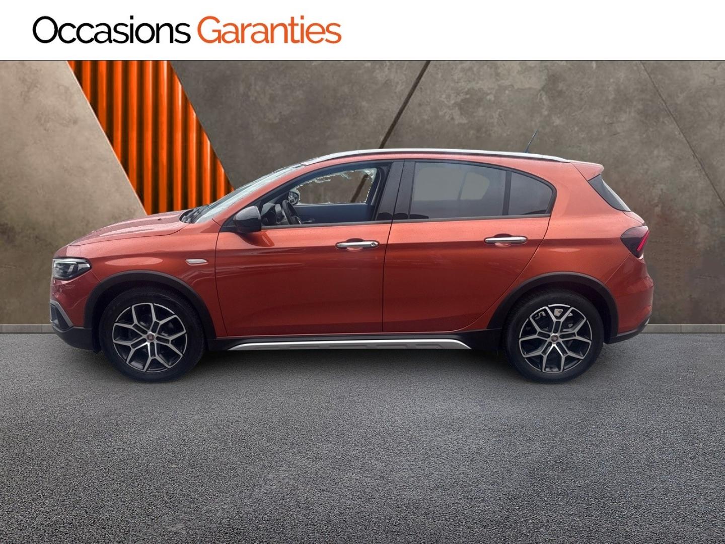 Voitures occasions FIAT Tipo Cross Plus Lens