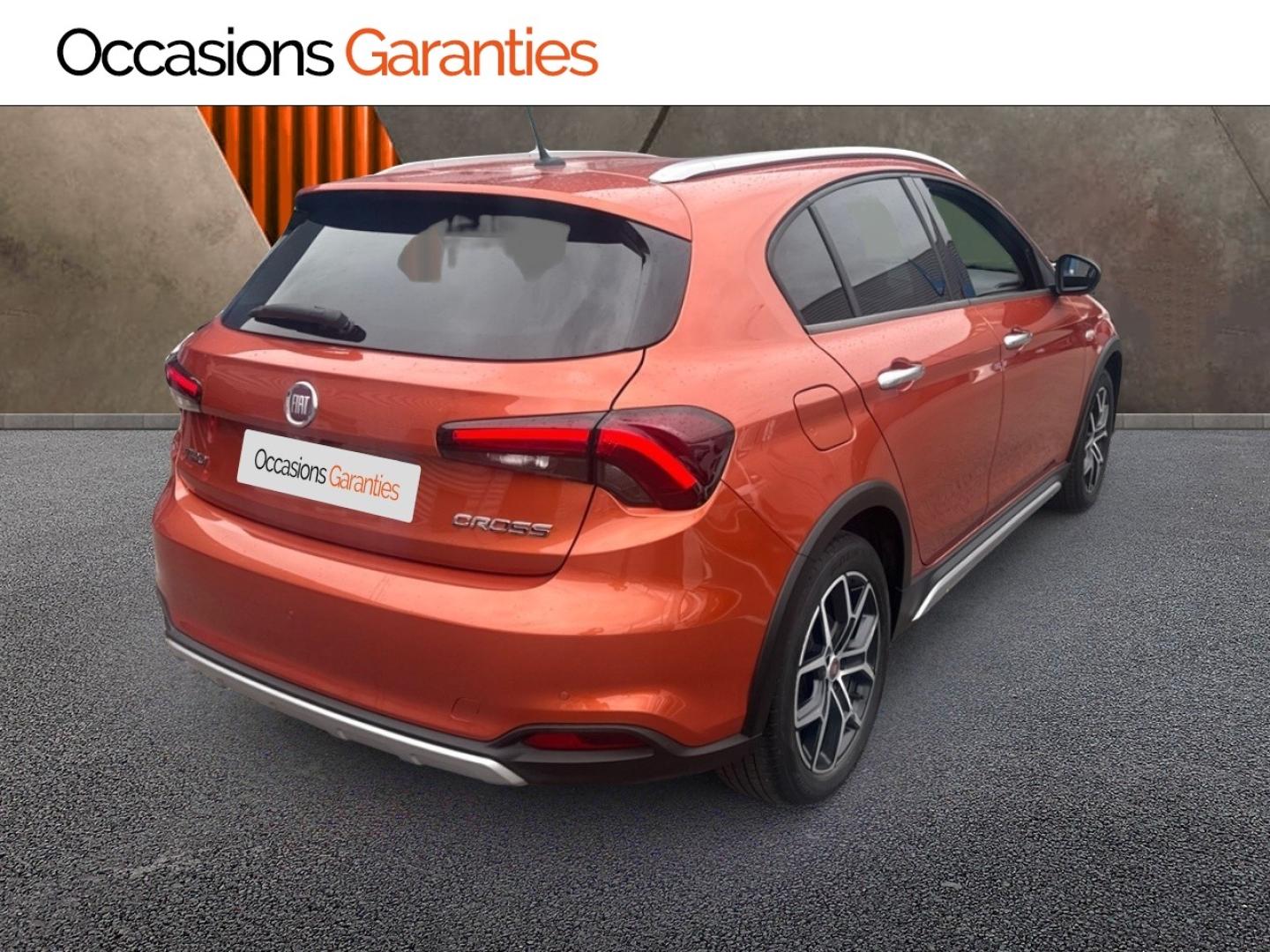 Voitures occasions FIAT Tipo Cross Plus Lens