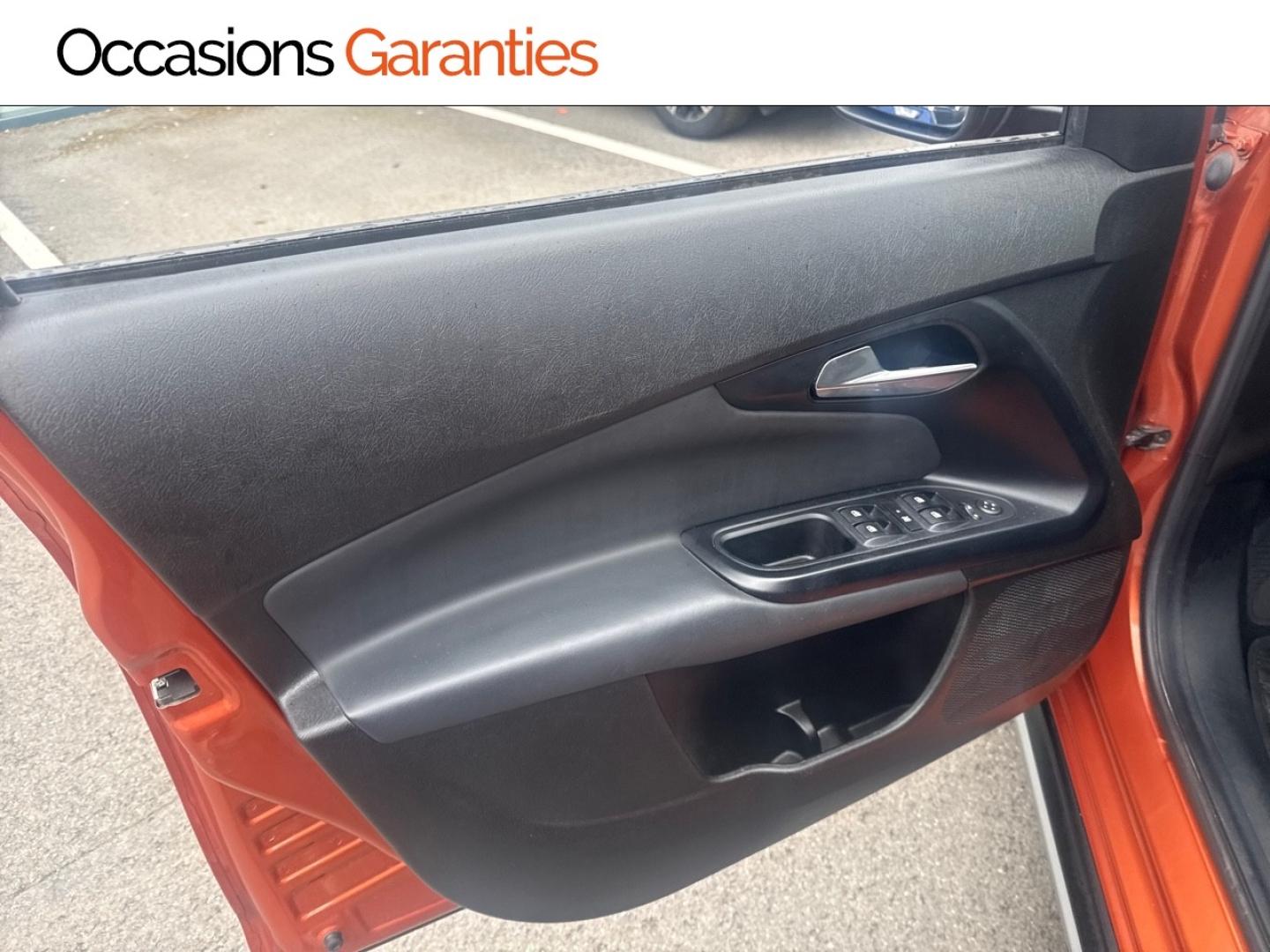 Voitures occasions FIAT Tipo Cross Plus Lens