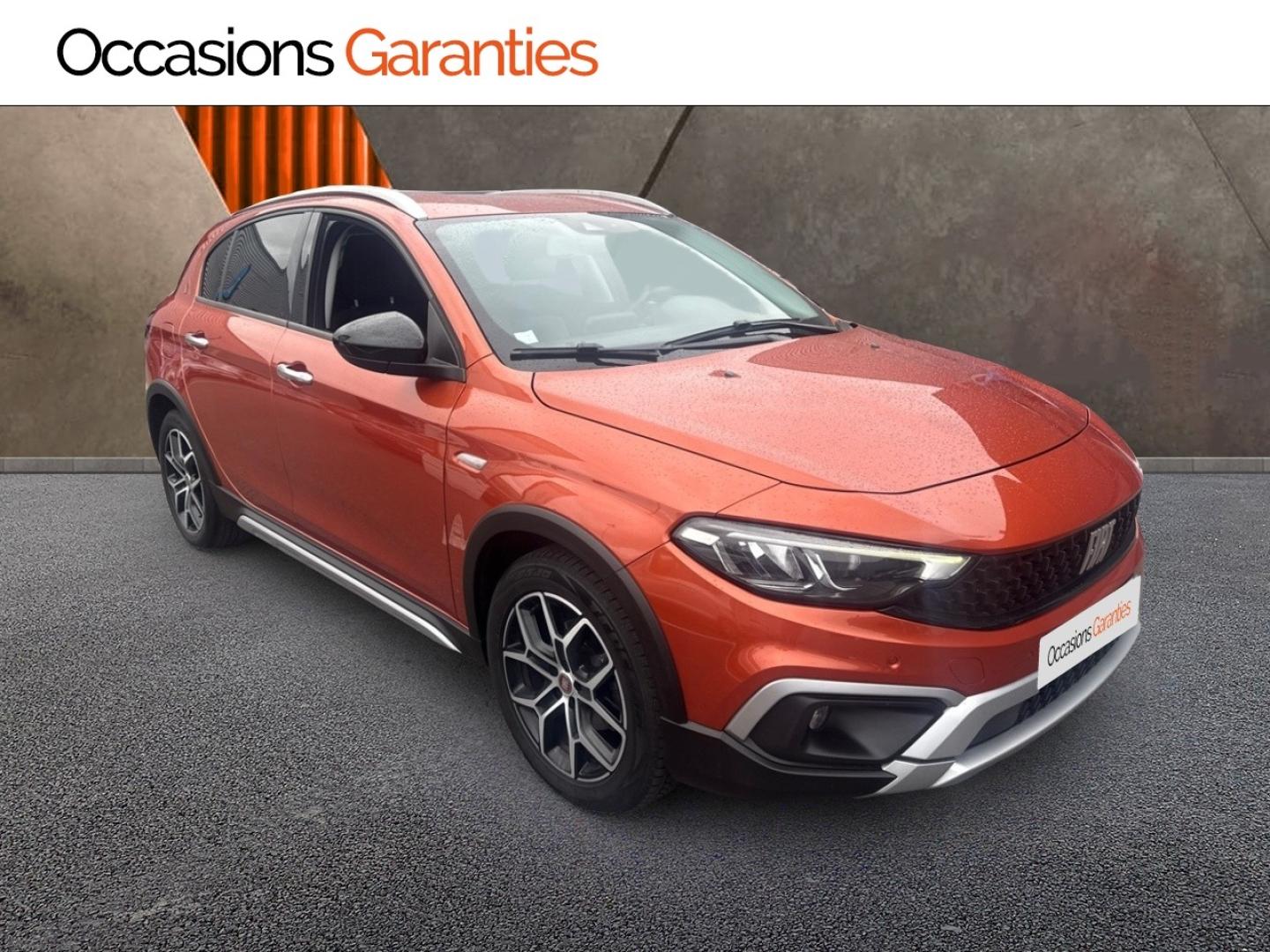 Voitures occasions FIAT Tipo Cross Plus Lens